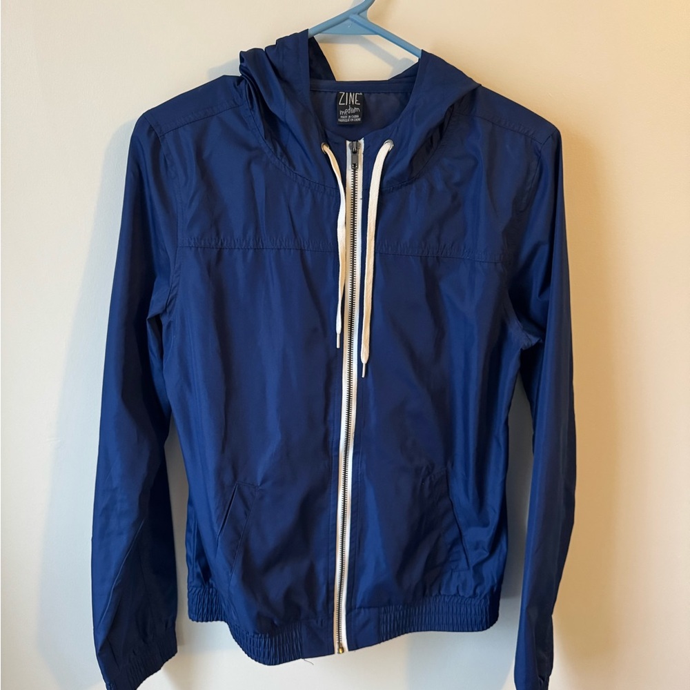 Zine Navy Hooded Windbreaker